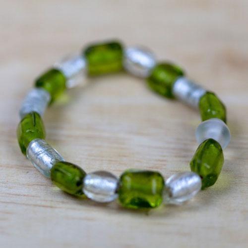 Green and Clear Glass Bead Stretch Fashion Bracelet